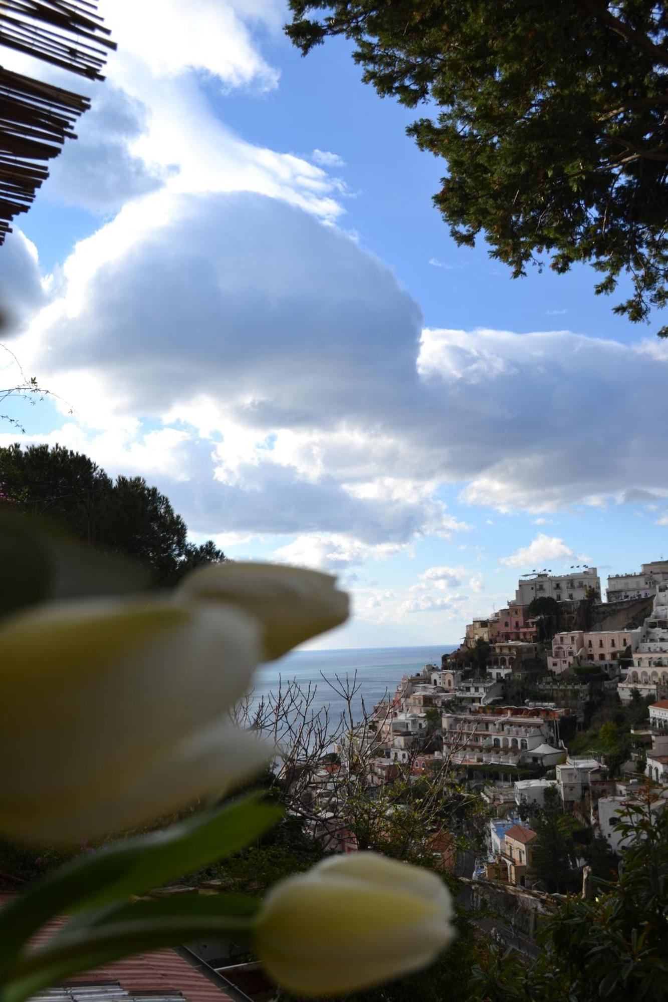 Casa La Bifora Positano Villa Exterior photo